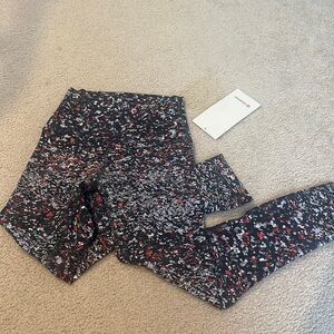 Women’s NWT Lululemon Leggings